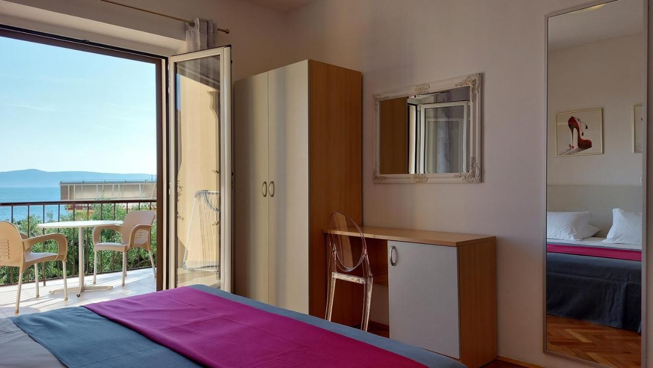 Apartments Denise Podgora Exterior photo