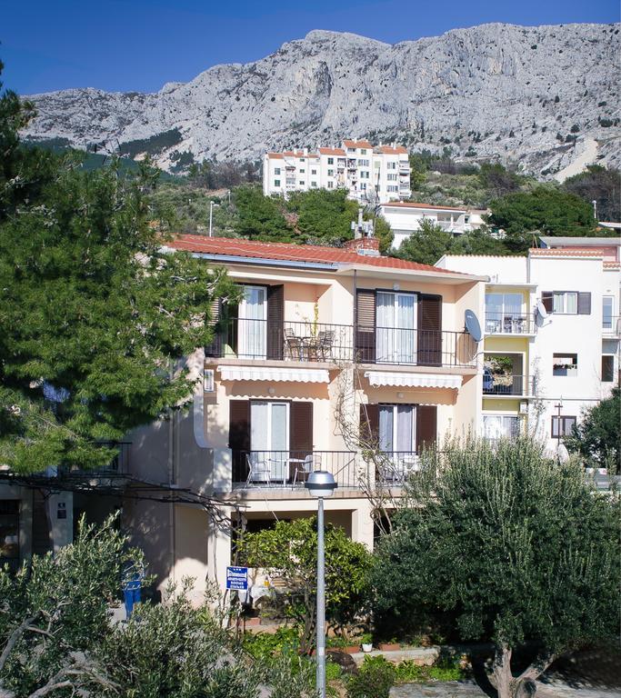 Apartments Denise Podgora Exterior photo