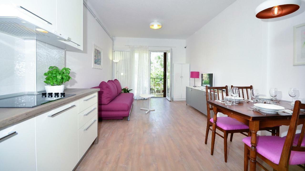 Apartments Denise Podgora Exterior photo